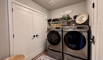455 S Lucas St, Buffalo, WY 82834