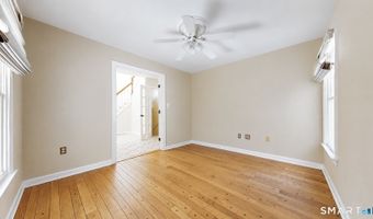 285 Wooding Hill Rd, Bethany, CT 06524