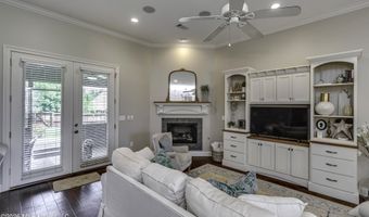 216 Emerald Cir, Brandon, MS 39047