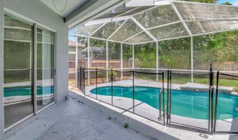 6813 REGENTS VILLAGE Way, Apollo Beach, FL 33572