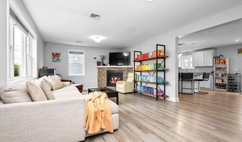 54 Raymond St, East Providence, RI 02914