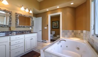420 Nelson Ave, Beach Haven, NJ 08008