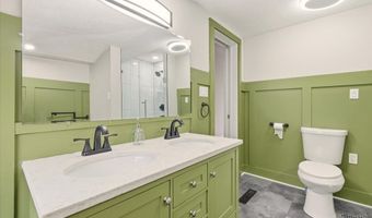 150 College Ave, Ashland, OH 44805