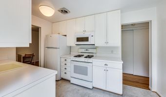 6515 E HALBERT Rd, Bethesda, MD 20817