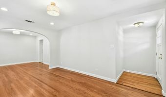 265 E OAKVIEW Pl, Alamo Heights, TX 78209