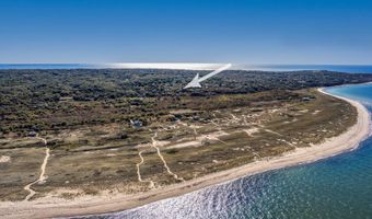 382 Lighthouse Rd, Aquinnah, MA 02535