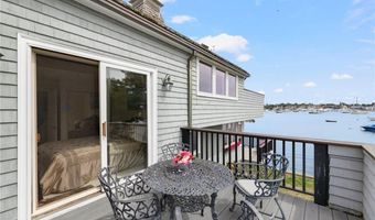 5 Defenders Row, Newport, RI 02840