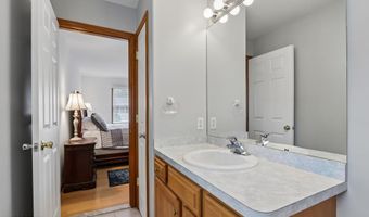 92 Birch St, Beachwood, NJ 08722