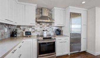 351 Shoemaker Ln, Solana Beach, CA 92075