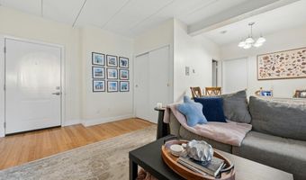 995 Massachusetts Ave 102, Arlington, MA 02476