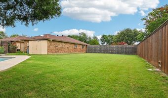 5605 Blair Oaks Dr, The Colony, TX 75056