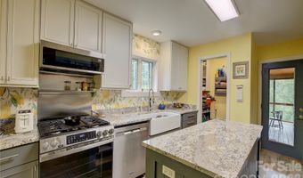 2825 Harrell Hill Rd, Bakersville, NC 28705