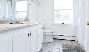 379 Bay View Dr, Bar Harbor, ME 04609