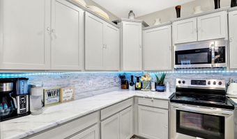 7252 Lockford N, Avon, IN 46123