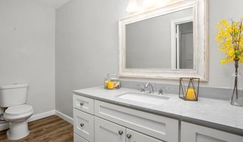 2345 Levante St, Carlsbad, CA 92009