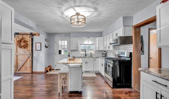 1008 State Route 183, Atwater, OH 44201