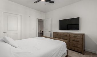 2511 W QUEEN CREEK Rd 266, Chandler, AZ 85248