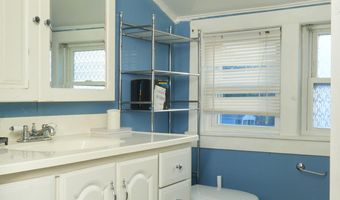 247 Burleigh Rd, Bangor, ME 04401