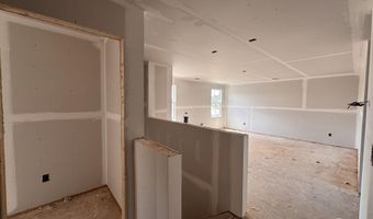 274 Rough Ridge Trl 33, Aberdeen, NC 28315