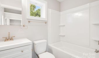 110 Lager Ln, Asheville, NC 28806