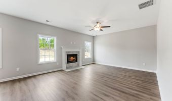 1465 Academy Dr, Auburn, AL 36830