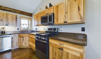 11 Happy Trails Rd, Cody, WY 82414