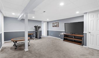 324 Buttermere Ln, Amherst, OH 44001