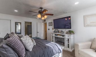 908 MOUNTAIN VIEW Dr, Aztec, NM 87410