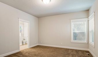 20651 NE Sierra Dr, Bend, OR 97701