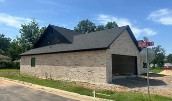 911 Bodey St, Barling, AR 72923
