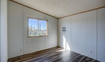 26707 N Hillward St, Congress, AZ 85332