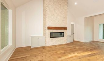 6047 Charley Pl, Benton, AR 72019