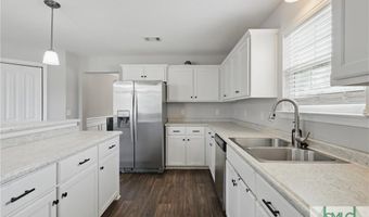 309 Nashview Trl, Allenhurst, GA 31301