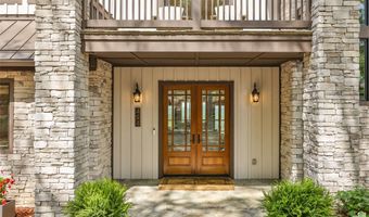 494 E Ridge Rd, Cashiers, NC 28717