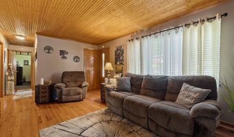 3822 Route 10, Barboursville, WV 25504