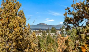 3335 NW Fairway Heights Dr, Bend, OR 97703