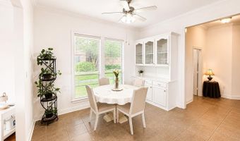 11001 Shoreline Dr, Baton Rouge, LA 70809