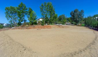 Sky Drive unit 26 26, Escondido, CA 92026