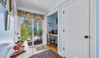 55 Tonela Ln, Barnstable, MA 02630