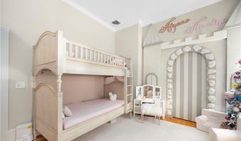 55 Wilbur Rd, Lincoln, RI 02865