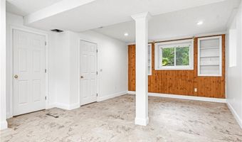 107 Huckleberry Rd, North Kingstown, RI 02852