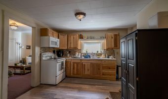 36 Larkin St, Bangor, ME 04401