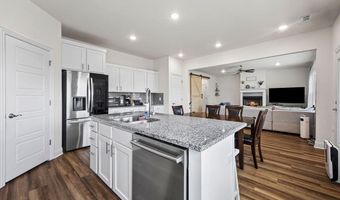 5801 SW Gentle Winds Ave, Bentonville, AR 72713
