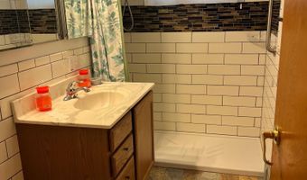 537 E Ronning Ave, Appleton, MN 56208