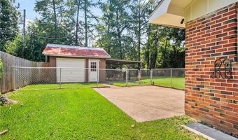 1710 PLANTATION Dr, Alexandria, LA 71301