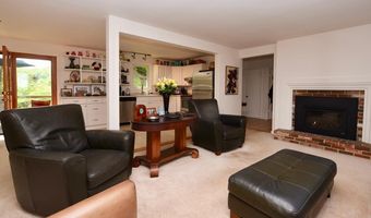 23 Middlebrook Dr, Arundel, ME 04046