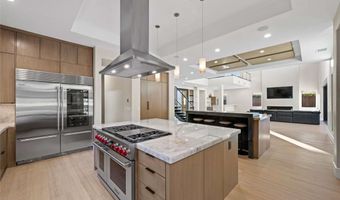 36 Hunting Horn Dr, Las Vegas, NV 89135