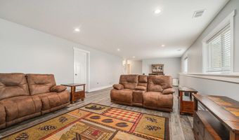 1749 Fairview Dr, Allegan, MI 49010