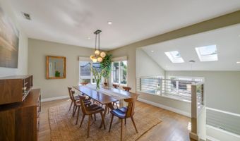 210 Venetian Rd, Aptos, CA 95003