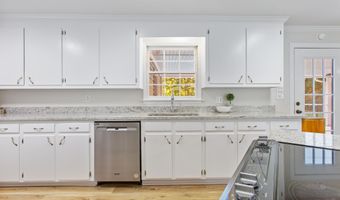 400 Black Oak Rd, Bonneau, SC 29431